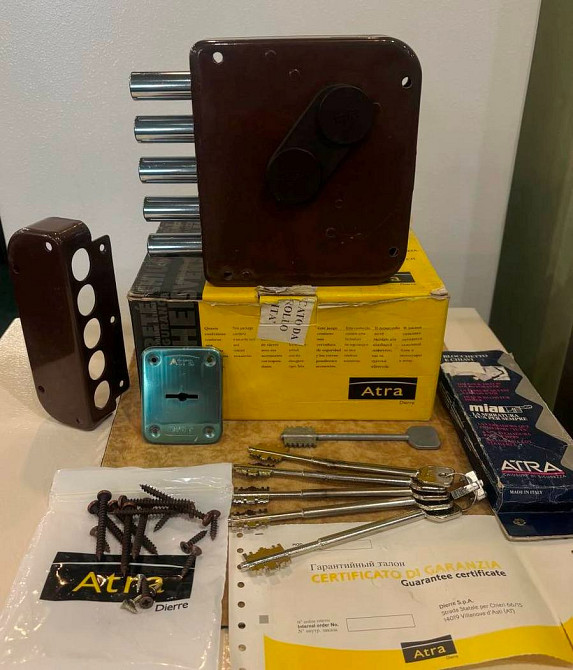 Замок накладний ATRA/АТРА 1021-4 ключ перекодировки MIA BLO 3210/5шт Італія Киев - изображение 1