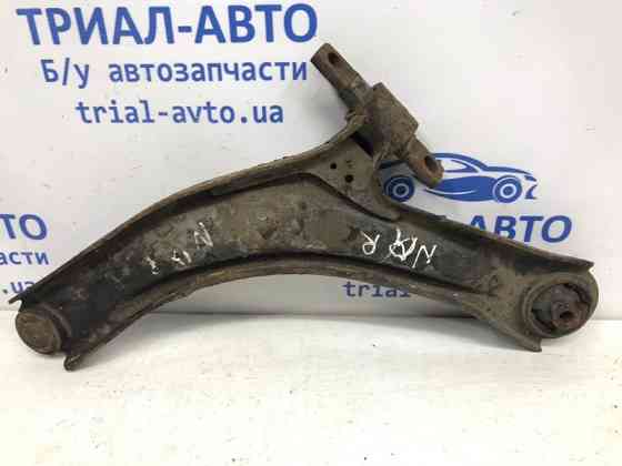 Рычаг правый Nissan Qashqai J10 2.0 БЕНЗИН MR20DE 2006 (б/у) Киев