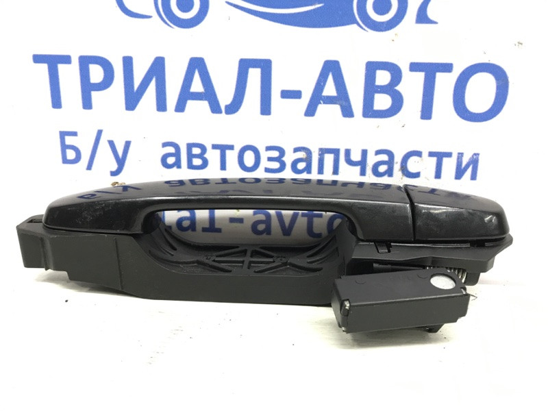 Ручка двери внешняя задняя правая Toyota Avensis T25 1.8 БЕНЗИН 1ZZFE 2002 (б/у) Киев - изображение 2