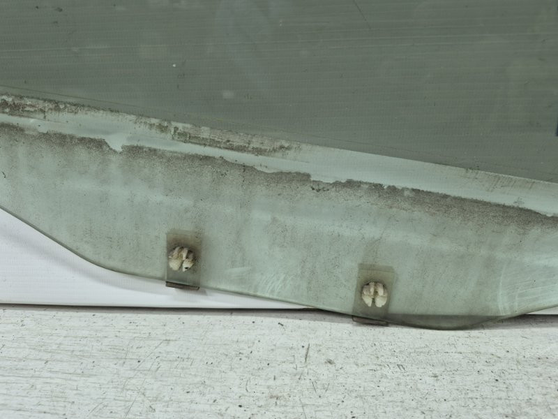 Стекло двери переднее левое Mitsubishi Pajero Wagon 4 3.2 ДИЗЕЛЬ 4M41 2006 (б/у) Киев - изображение 2