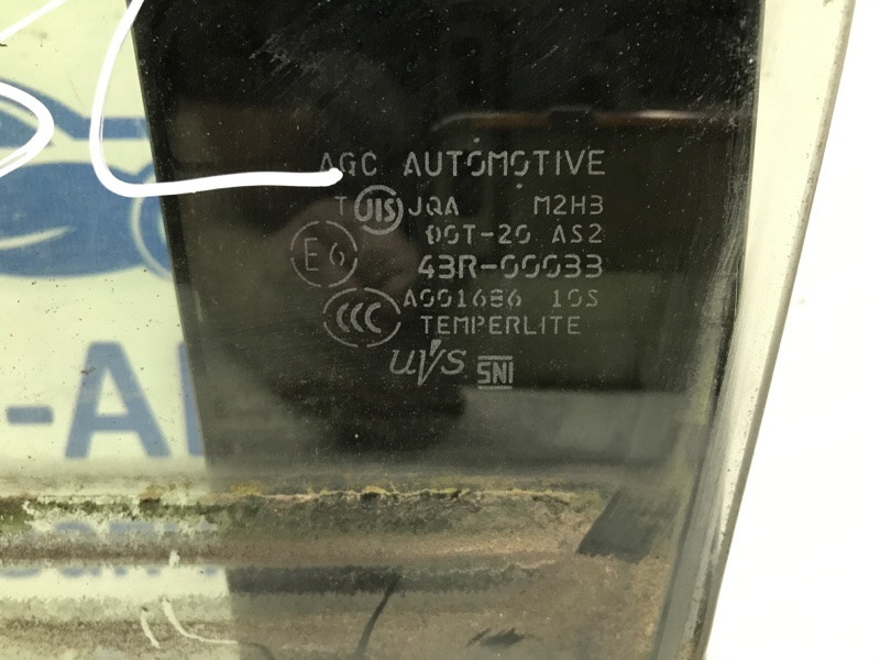 Стекло двери заднее левое Infiniti Q50 V37 2.2 DIESEL OM651 2013 (б/у) Київ - зображення 3