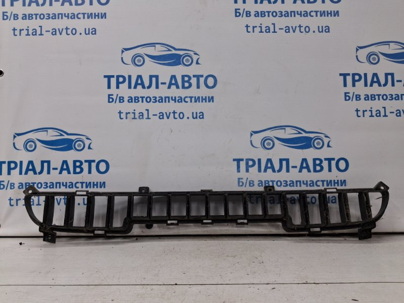 Решетка бампера центральная Kia Sorento BL 2.5 DIESEL D4CB 2002 (б/у) Киев - изображение 4
