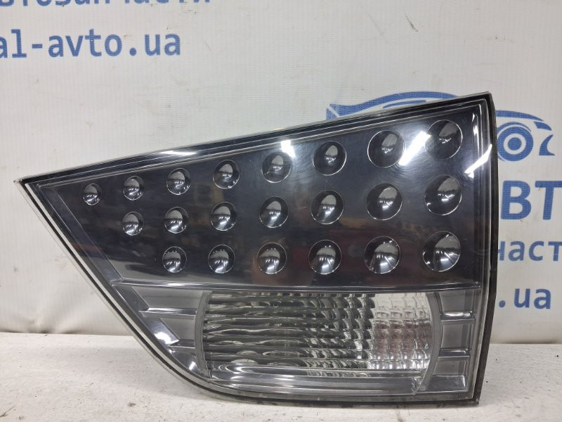 Фонарь задний внутренний правый Mitsubishi Outlander 2007-2012 8331A006 (Арт. 79876) Київ - зображення 1