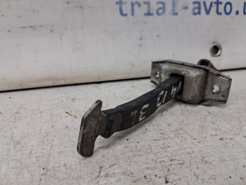 Ограничитель двери задний левый Toyota RAV 4 A40 2.2 DIESEL 2ADFTV 2012 (б/у) Киев - изображение 3