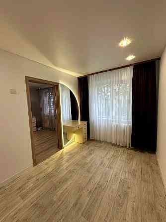 Продам 2-к квартиру с ремонтом на Калнышевского (Косиора) Дніпро