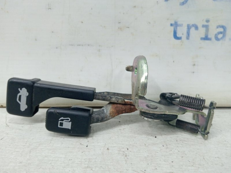 Кнопка открытия багажника Mitsubishi Lancer 9 1.6 БЕНЗИН 4G18 2003 (б/у) Київ - зображення 5