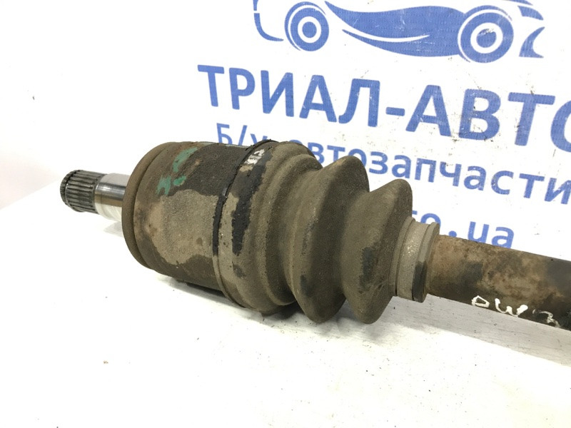 Привод передний левый АКПП Mitsubishi Pajero Wagon 3 3.2 ДИЗЕЛЬ 4M41 1999 (б/у) Київ - зображення 3