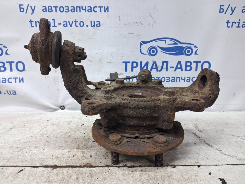 Кулак поворотный левый со ступицей Mitsubishi L200 KB 2.5 ДИЗЕЛЬ 4D56U 2006 (б/у) Київ - зображення 2