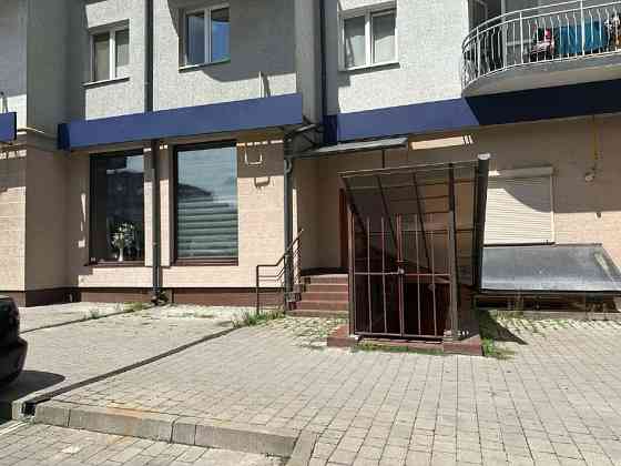 Здається в оренду торгово-офісне приміщення, вул. Івасюка 7 Івано-Франківськ