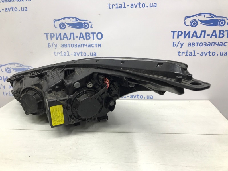 Фара правая Ксенон KIA Ceed JD 1.6 DIESEL D4FB 2012 (б/у) Киев - изображение 8