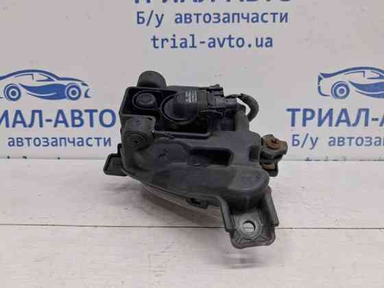 Фара противотуманная левая SsangYong Korando C200 2.0 DIESEL D20DT 2010 (б/у) Киев