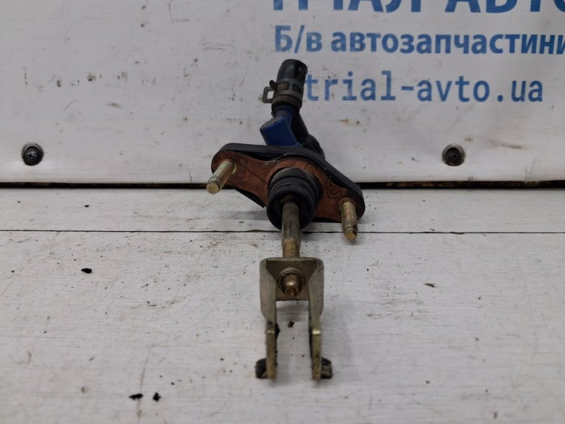 Цилиндр сцепления главный Toyota Avensis T25 2.2 DIESEL 2ADFTV 2002 (б/у) Київ - зображення 2