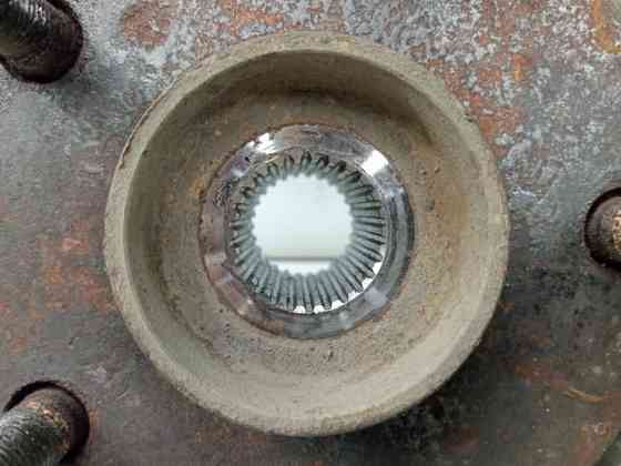 Кулак поворотный правый со ступицей Toyota RAV 4 A30 2.0 БЕНЗИН 1AZFE 2005 (б/у) Киев