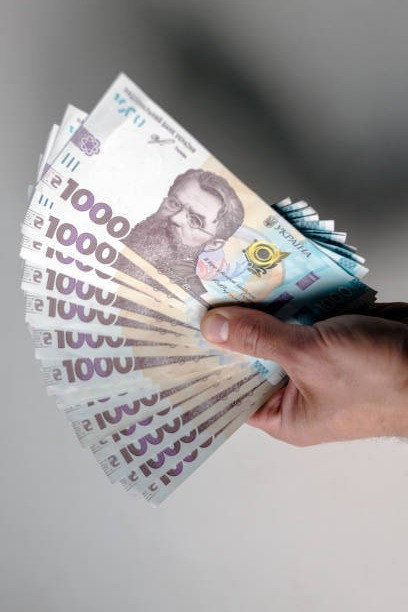 Гроші в борг на карту або готівкою. Рефінансування МФО Київ - зображення 1