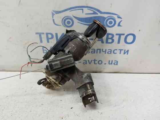 Замок зажигания Toyota Camry 2001-2006 6905758050 (Арт. 82077) Киев