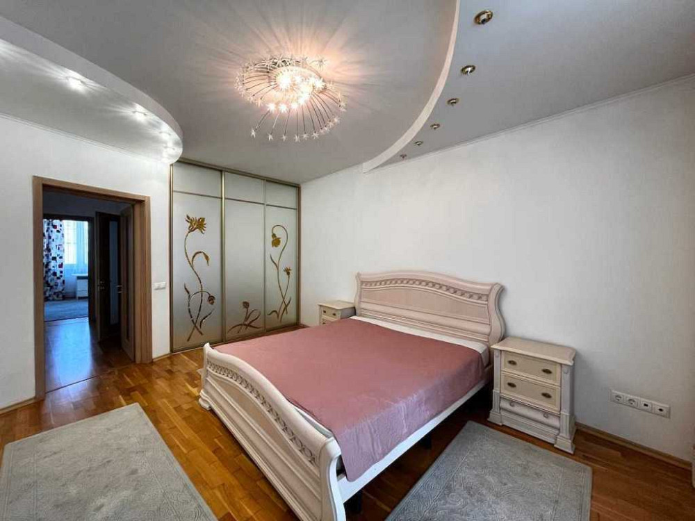 долгосрочная аренда 3-к квартира Киев, Днепровский, 800 $/мес. Київ - зображення 1