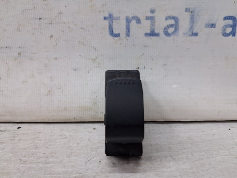 Кнопка стеклоподъемника Suzuki SX4 1.6 БЕНЗИН M16A 2006 (б/у) Киев - изображение 1