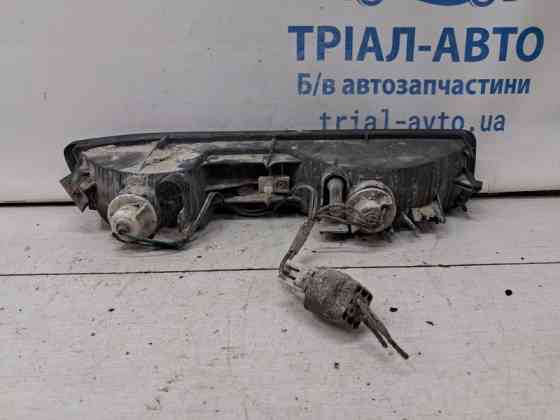 Катафот правый Mitsubishi Pajero Wagon 3 3.2 ДИЗЕЛЬ 4M41 1999 (б/у) Киев