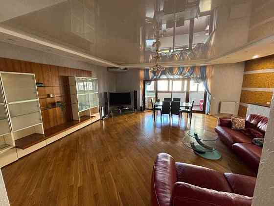 долгосрочная аренда 4-к квартира Киев, Днепровский, 1500 $/мес. Київ