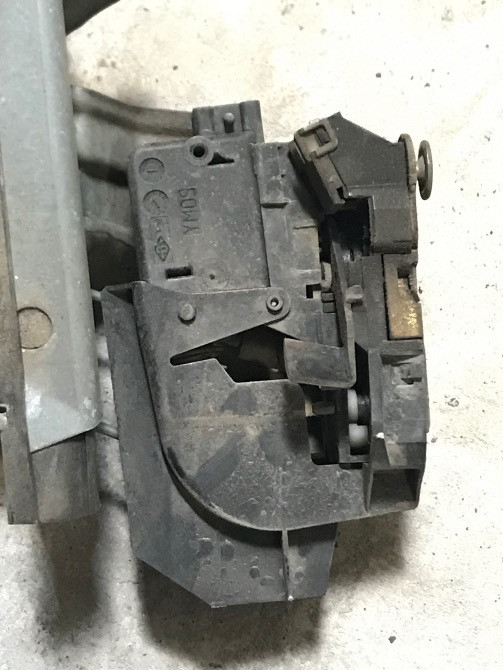 Бу замок двери задней правой Renault Laguna 1, 7701038438 Кропивницкий - изображение 1