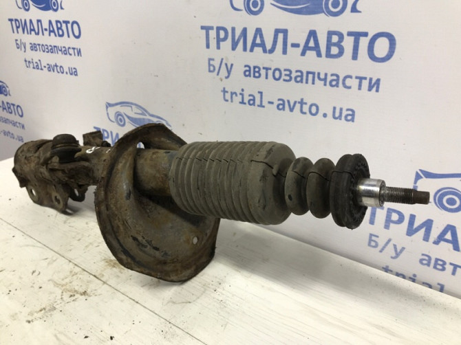 Амортизатор передний правый Mitsubishi Outlander XL 2.2 DIESEL 4N14 2007 (б/у) Київ - зображення 2