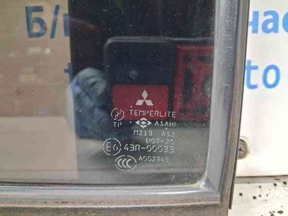 Стекло двери задней левой (форточка) Mitsubishi Pajero Wagon 2006-2022  (Арт. 68624) Киев