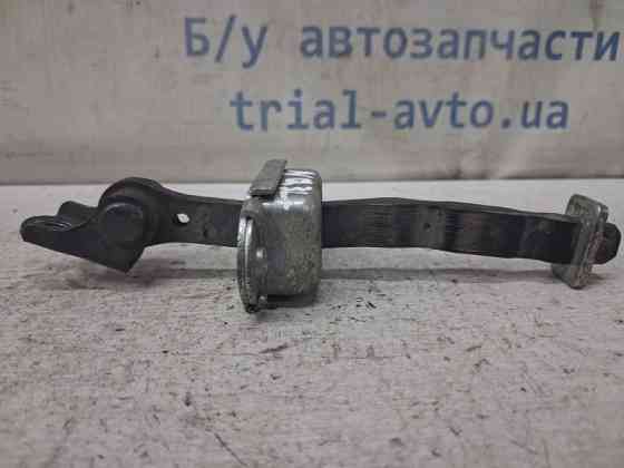 Ограничитель двери задний левый Nissan Qashqai 2006-2013 82430JD000 (Арт. 82835) Киев
