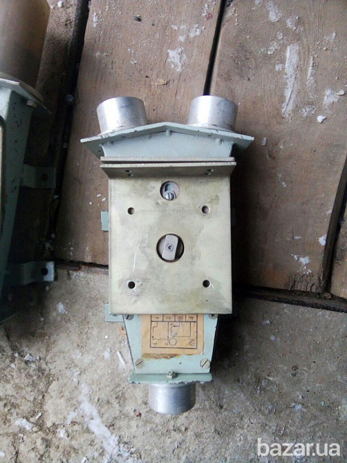 Приборы без название. -4шт. по 250грн Харків - зображення 3