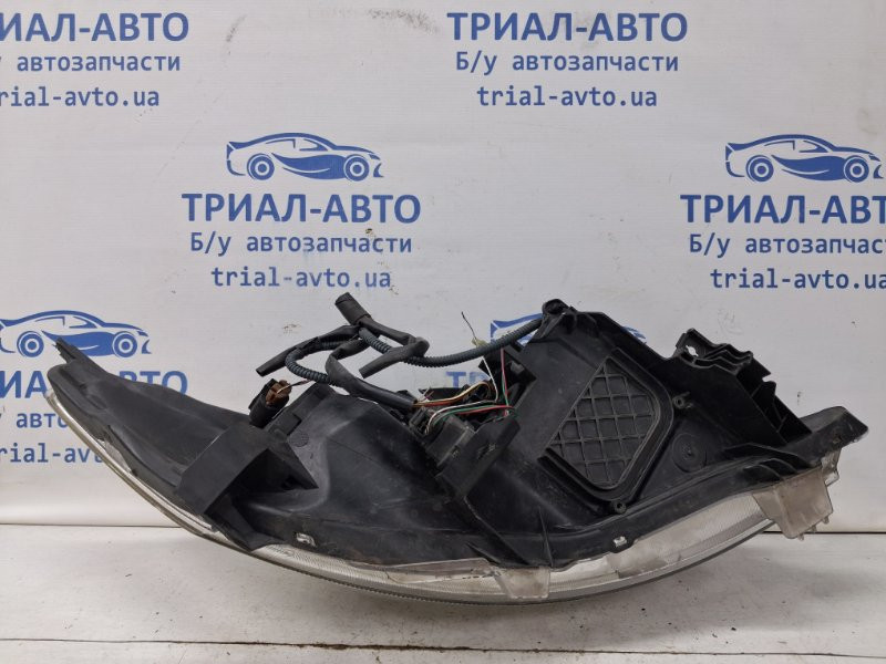 Фара левая галоген Toyota Auris E150 1.6 БЕНЗИН 1ZRFAE 2006 (б/у) Київ - зображення 8