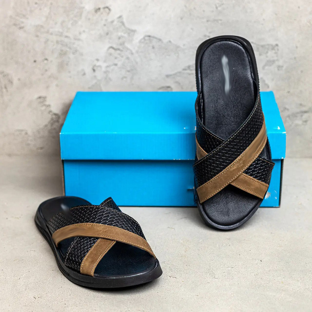 Мужские кожаные  летние шлепанцы-сланцы Київ - зображення 7