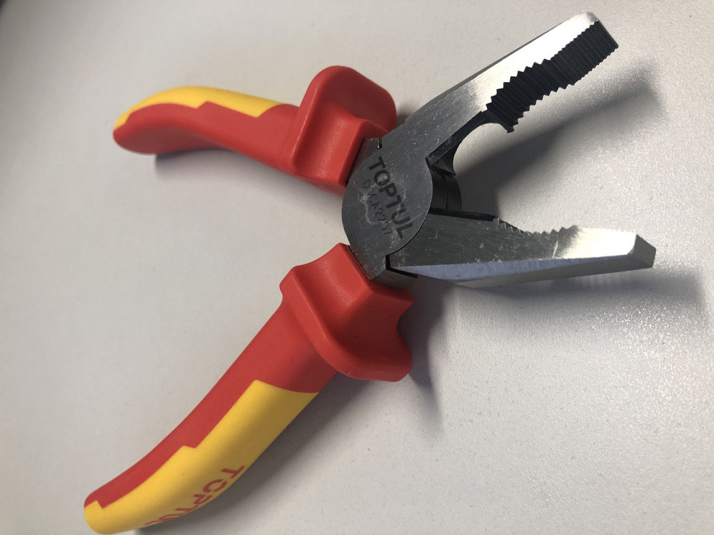 Пассатижи электрика 7" 1000V VDE TOPTUL DGCA2207 Харків - зображення 3