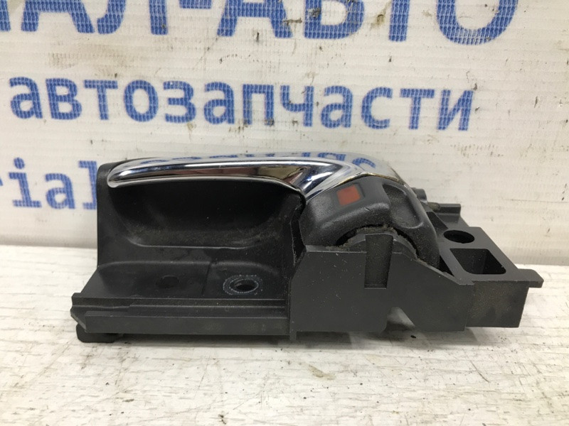 Ручка двери внутренняя левая Toyota Avensis T25 2.2 DIESEL 2ADFTV 2002 (б/у) Киев - изображение 2