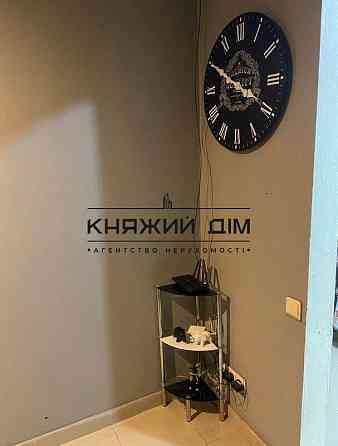 Продаж 1 кімнатна студійного типу квартира м. Харківська КОД 21147184 Киев