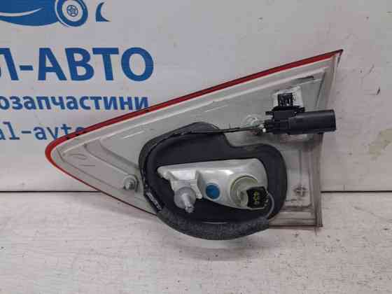 Фонарь задний внутренний левый Ford Escape 3 2.0 БЕНЗИН ENR90 2012 (б/у) Киев