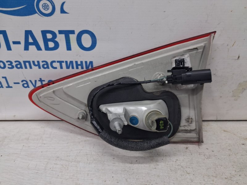 Фонарь задний внутренний левый Ford Escape 3 2.0 БЕНЗИН ENR90 2012 (б/у) Київ - зображення 4