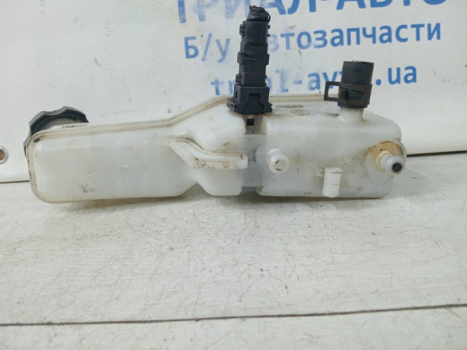 Бачок главного тормозного цилиндра Kia Sportage SL 1.7 DIESEL D4FD 2010 (б/у) Київ - зображення 4