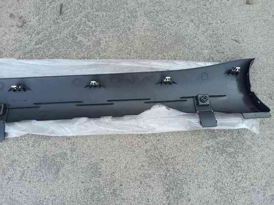 Накладка порога ліва та права LH / RH на Tesla Model 3 Київ