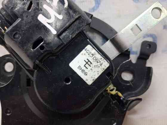 Замок крышки багажника Mazda 3 2013-2019 GSYL5682XA (Арт. 64452) Київ