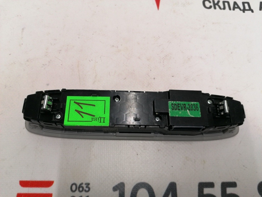 Панель освещения с микрофоном и кнопкой аварийного сигнала передняя (в сборе) Tesla model 3 1092573- Київ - зображення 2