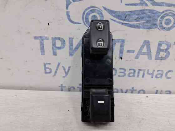 Кнопка стеклоподъемника Kia Sportage SL 1.7 DIESEL D4FD 2010 перед. (б/у) Київ