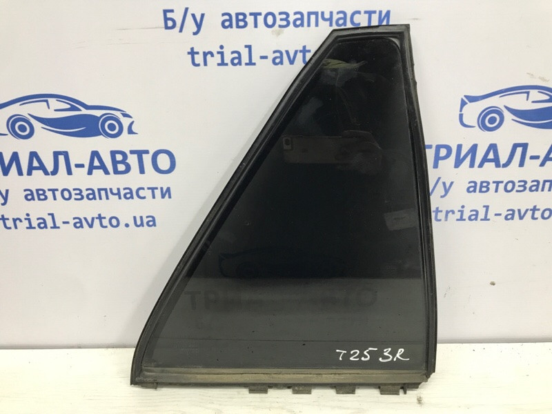 Стекло двери задней правой (форточка) Toyota Avensis T25 1.8 БЕНЗИН 1ZZFE 2002 (б/у) Киев - изображение 1