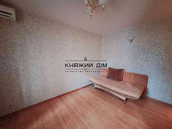 Продаж 1-кімнатної бульвар Лесі Українки 30.м.Печерська ,м.Звіренецька Київ