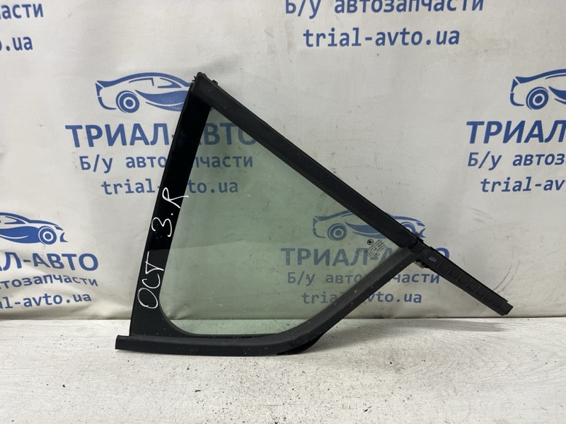 Стекло двери задней правой (форточка) Skoda Octavia 2013-2020 5E5845214 (Арт. 81539) Киев - изображение 1