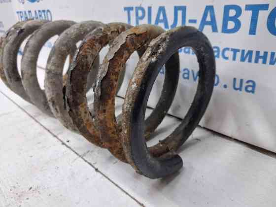 Пружина задняя Mitsubishi Pajero Wagon 3 3.2 ДИЗЕЛЬ 4M41 1999 (б/у) Київ