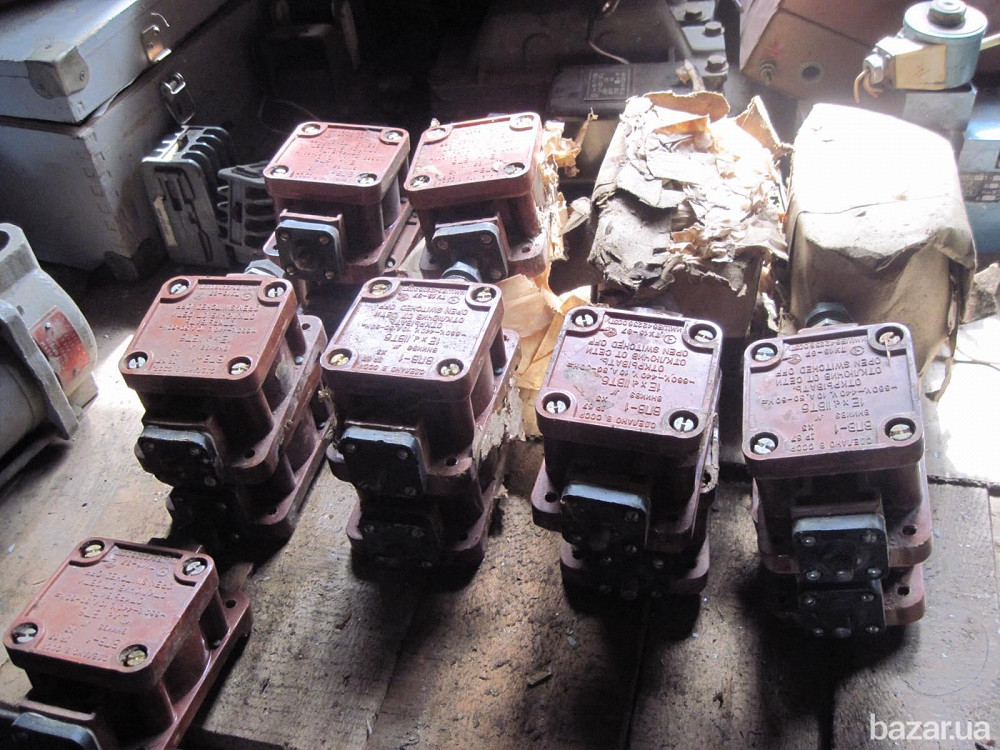 Выключатели ВПВ-1 концевые, . 100 шт. По 150грн. Харьков - изображение 1