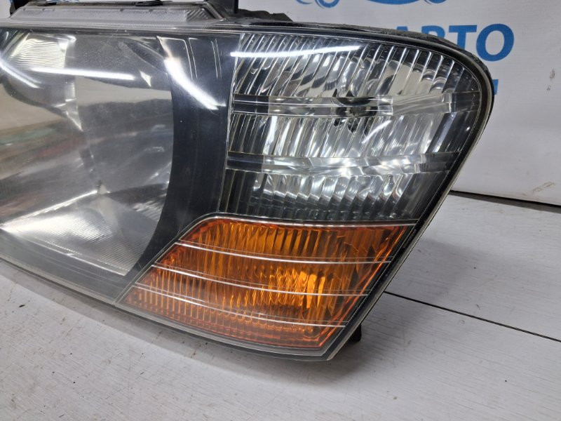 Фара левая галоген Mitsubishi Pajero Wagon 3 3.2 ДИЗЕЛЬ 4M41 1999 (б/у) Київ - зображення 1