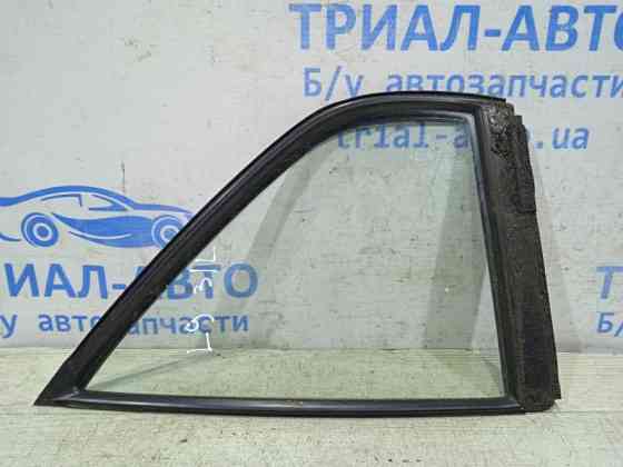 Стекло двери задней левой (форточка) Mitsubishi Lancer 9 1.6 БЕНЗИН 4G18 2003 (б/у) Київ