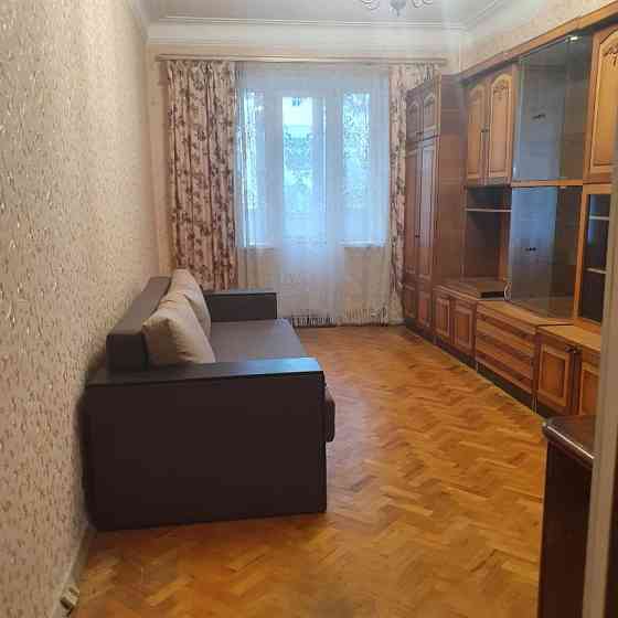 Здам 2 кімнатну пр. Перемоги Шулявка (Польовий пров.) метро Шулявська Київ