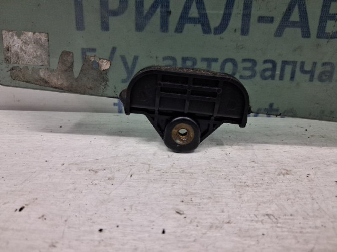 Стекло двери заднее правое Kia Sportage SL 1.7 DIESEL D4FD 2010 (б/у) Київ - зображення 2