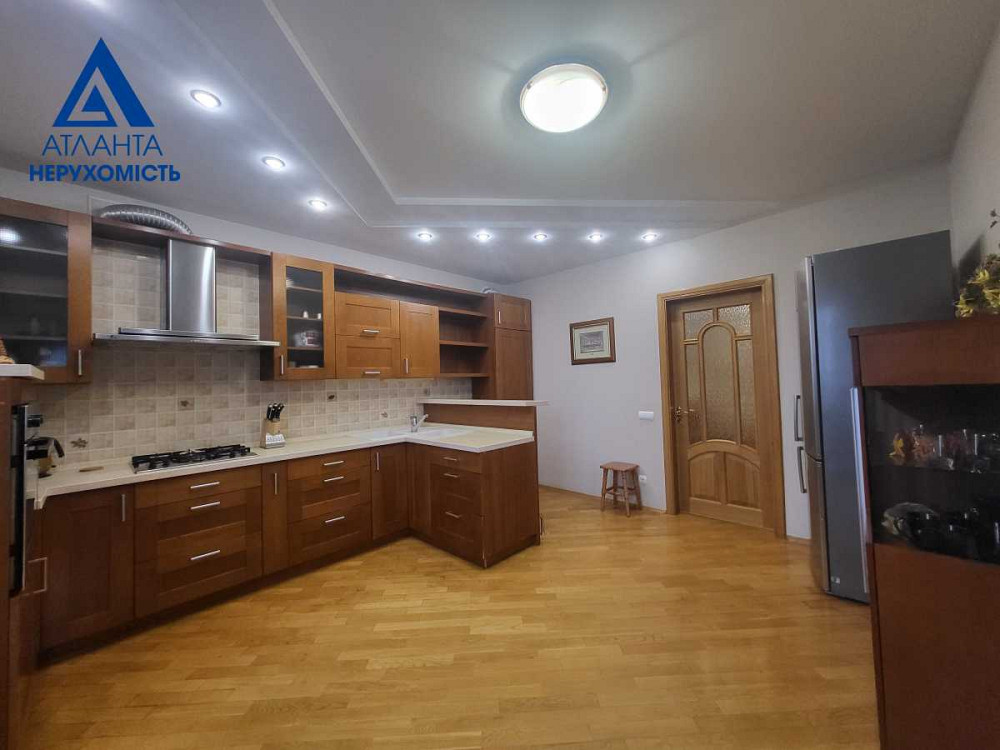 долгосрочная аренда 5-к квартира Луцк, 1200 евро/мес. Луцк - изображение 10